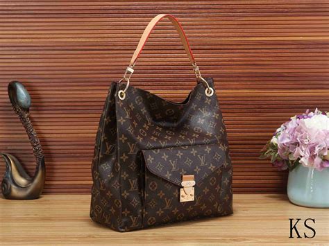 cheap louis vuitton purses|Louis Vuitton cheap website.